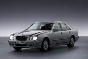 Mercedes-Benz E-Class 1996 года